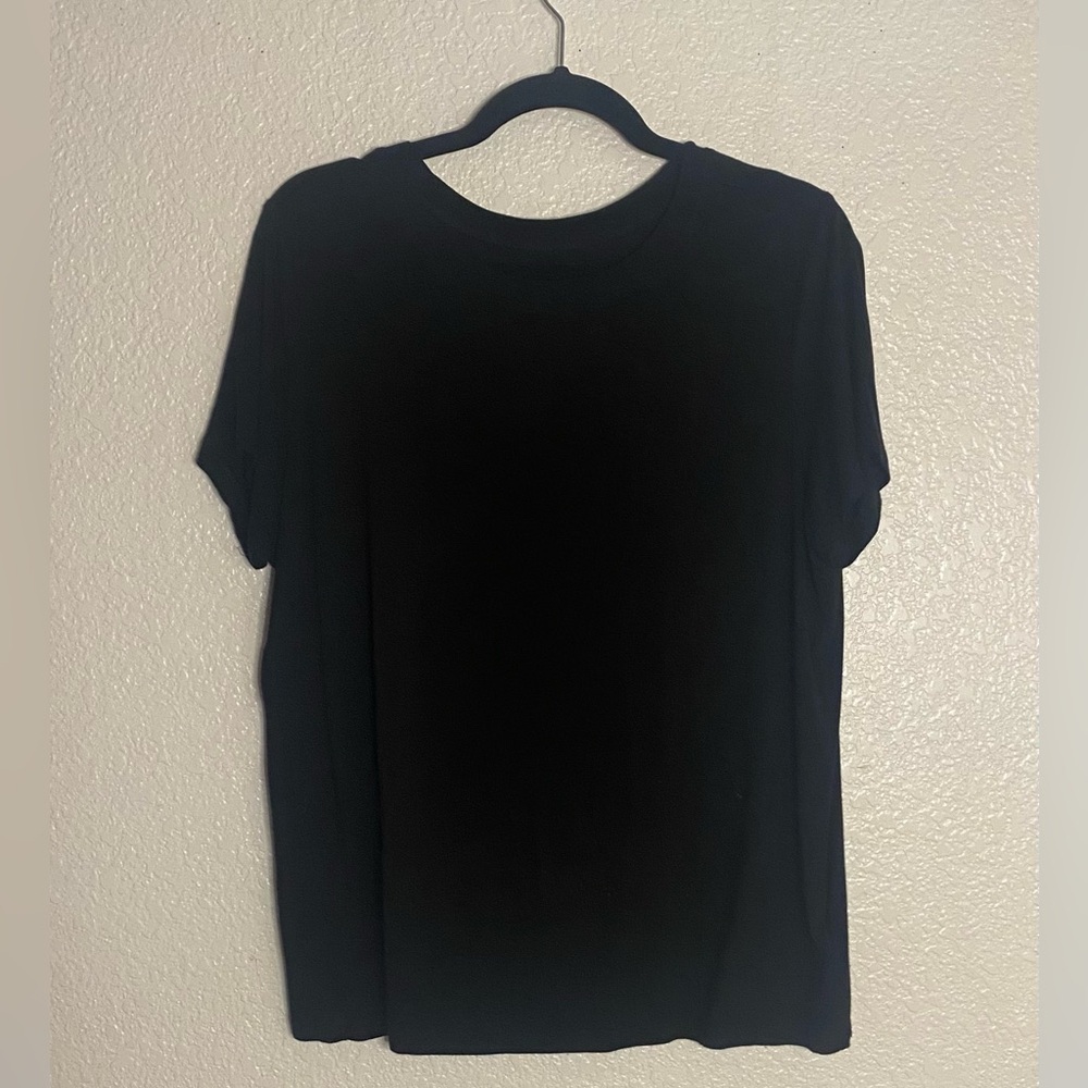 Torrid Super Soft Black Short Sleeve Knit Tee Size 00 (10/12)
